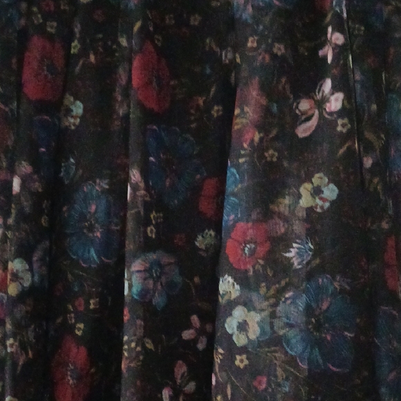 LC Lauren Conrad Black Floral A-Line Skirt - Picture 3 of 6